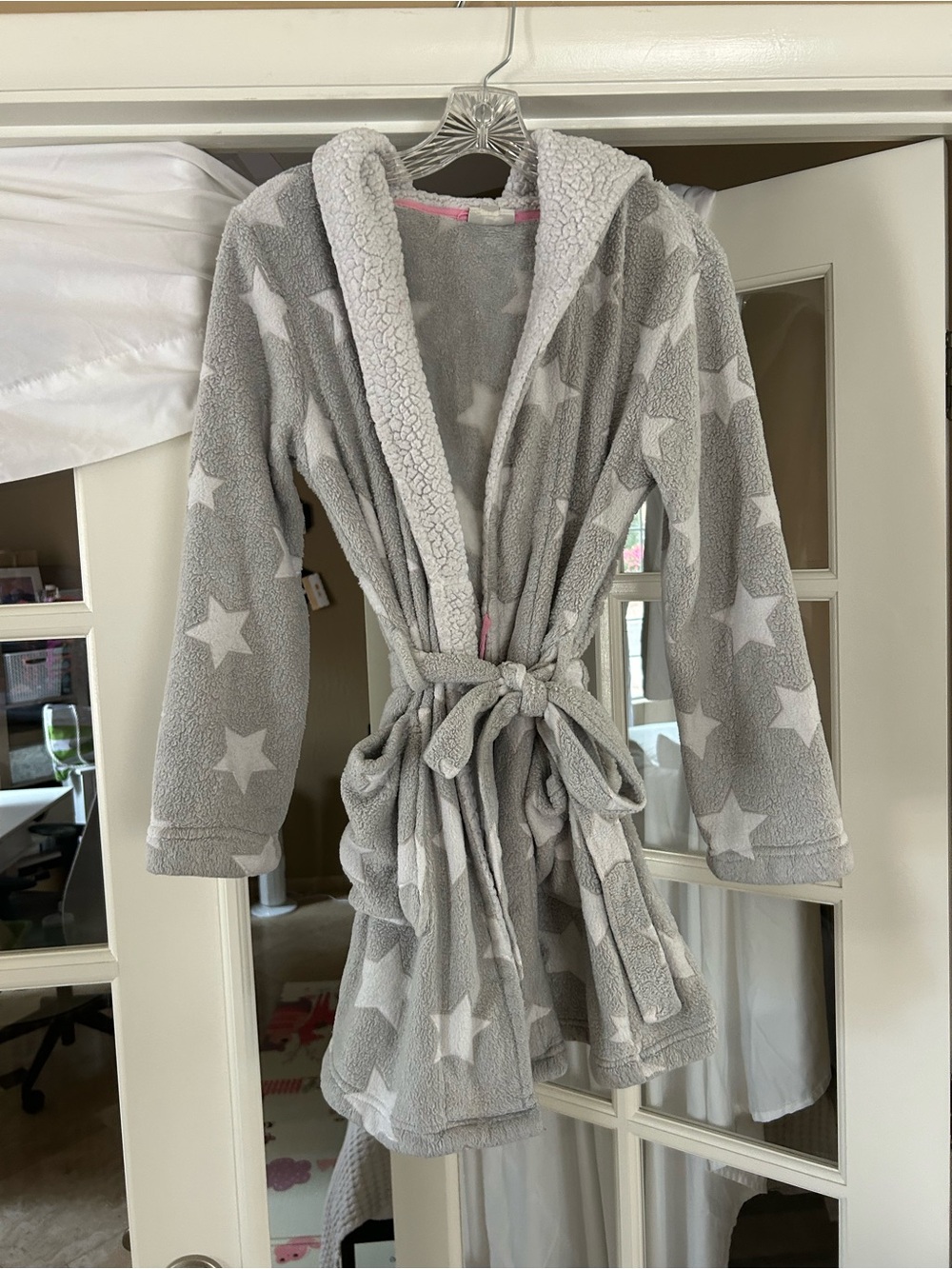 Cozy Gray Star Hooded Pajama Robe